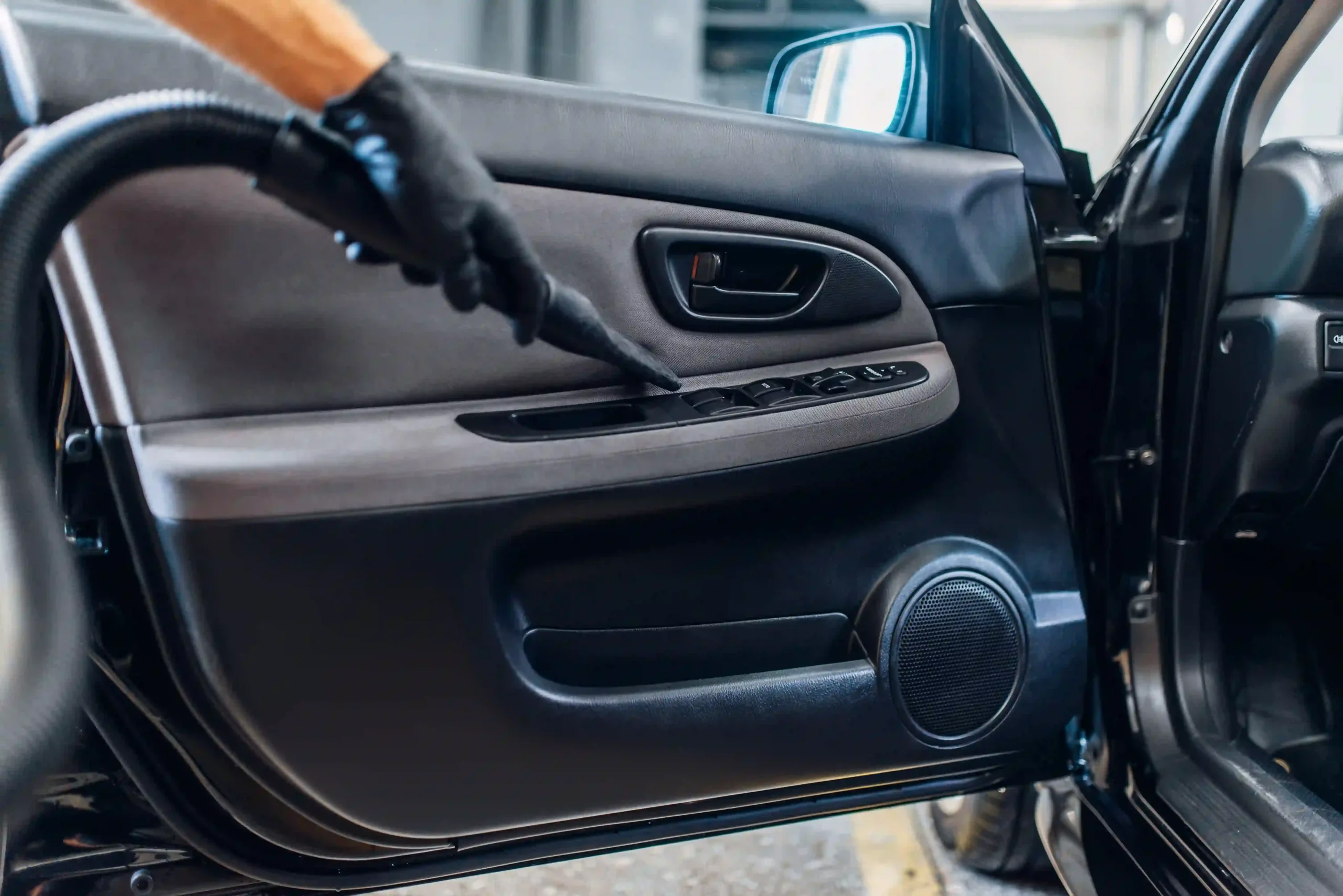 Al Danira Detailing Mobile Service